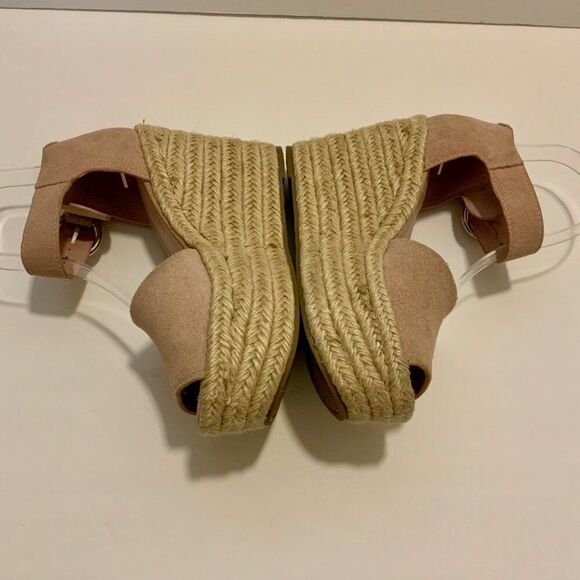 Marc Fisher Blush Pink Suede Ankle Strap Espadrille Wedge Sandals Buckle Sz 6 - Picture 6 of 11